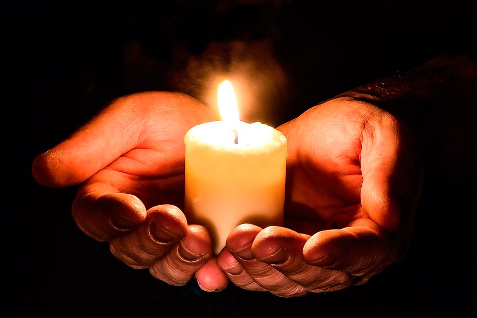 True Awareness: Distinguishing Genuine Light from Hidden Control